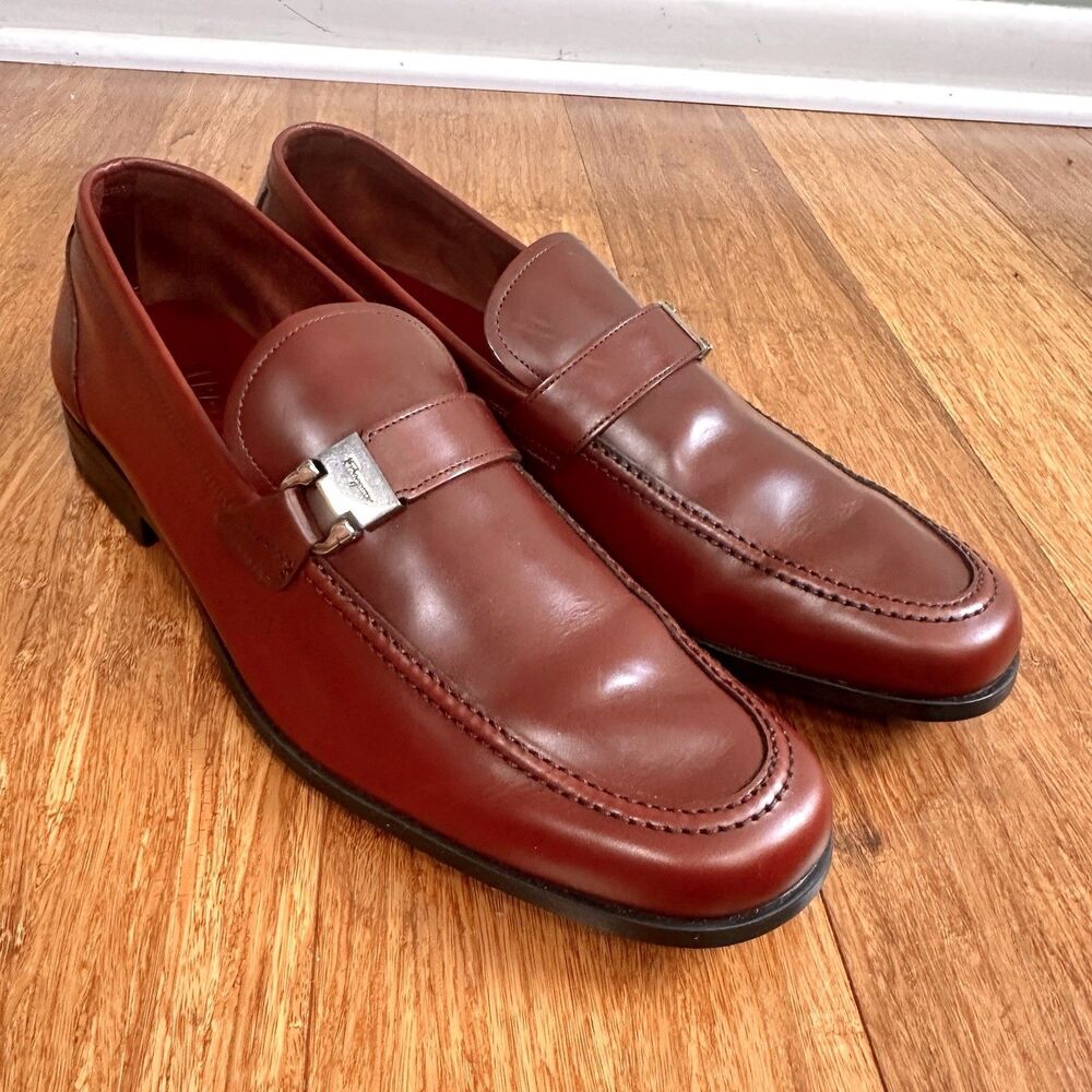 Salvatore Ferragamo Leather Loafers Shoes 10.5D Burgundy Brown Slip On Classic